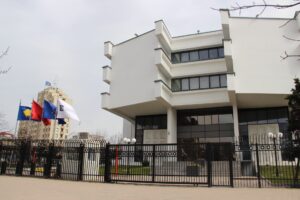 Shoqëria civile e shqetësuar me prolongimin e emërimit të guvernatorit në BQK